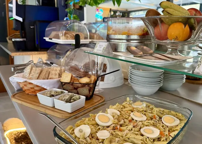 Casa Caloura Water Deluxe & Lagoa (Azores)