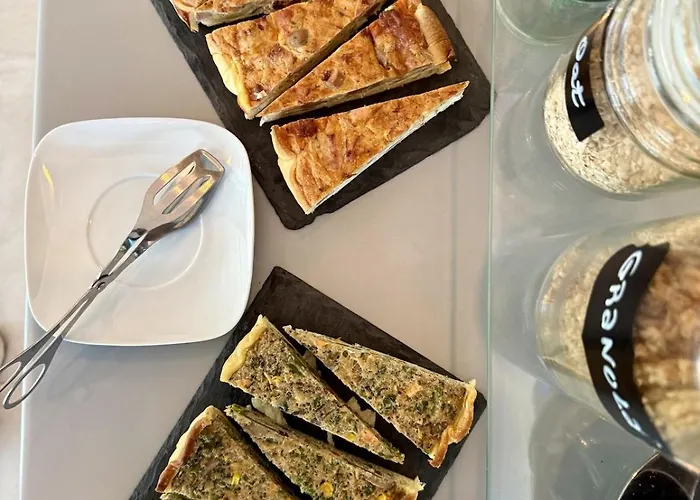 Casa Caloura Water Deluxe & Apartament